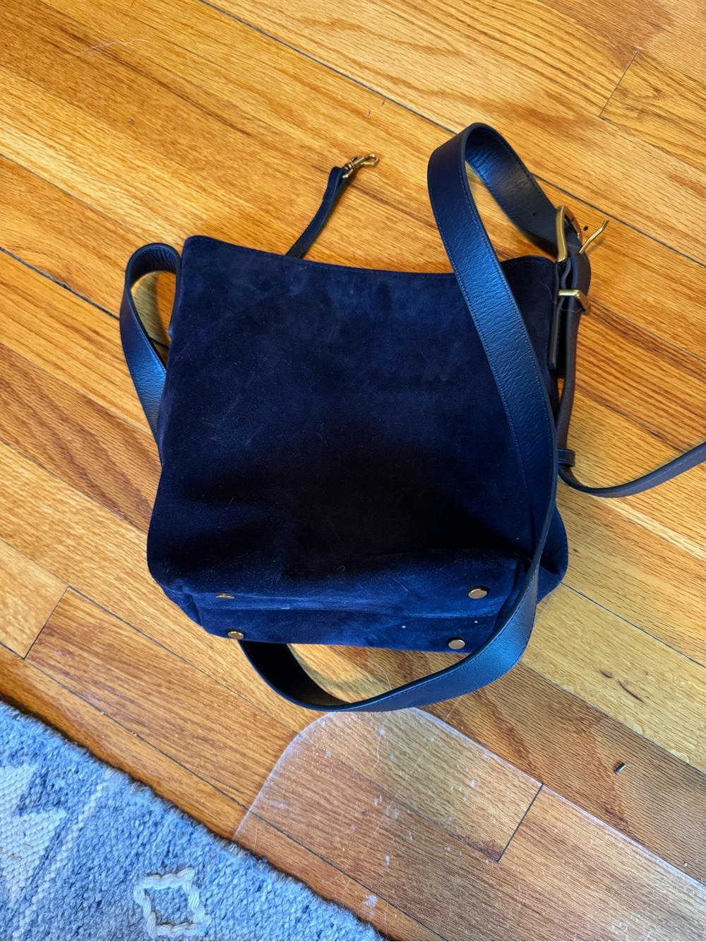 Quince Navy Italian Suede Crossbody - EUC